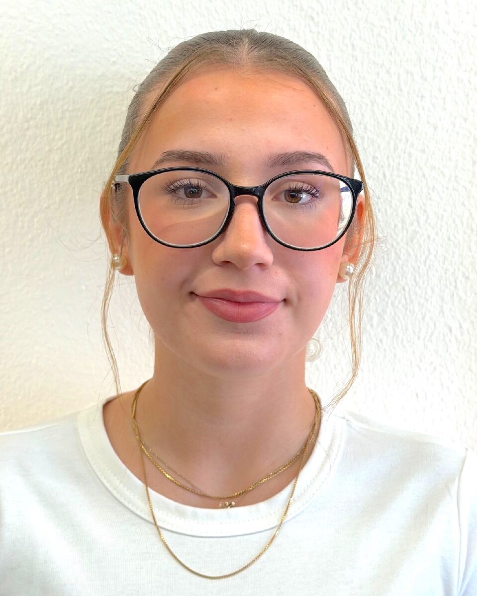 Natasha Carnelos